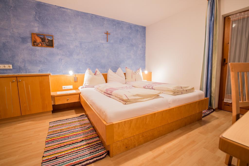 Haus Alpengruss Apartamento Neustift im Stubaital Exterior foto