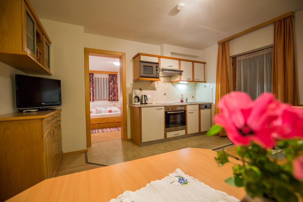 Haus Alpengruss Apartamento Neustift im Stubaital Exterior foto